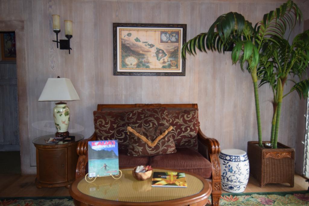 Poipu Bed And Breakfast Inn Koloa Exterior foto