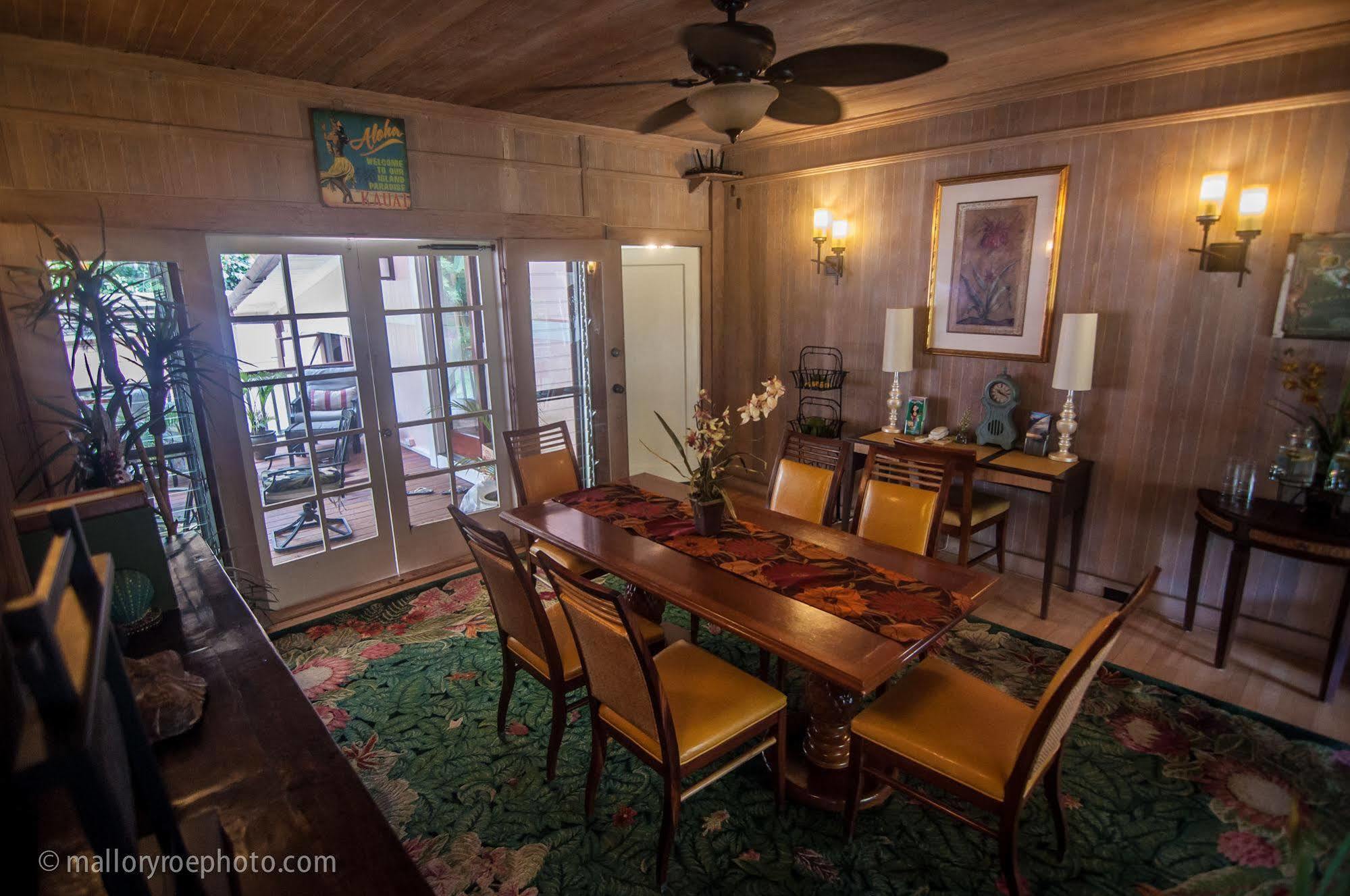 Poipu Bed And Breakfast Inn Koloa Exterior foto